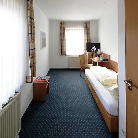 Hotell Christl 2*