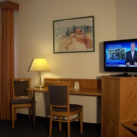 Hotel Christl Rohrdorf (Bavaria)